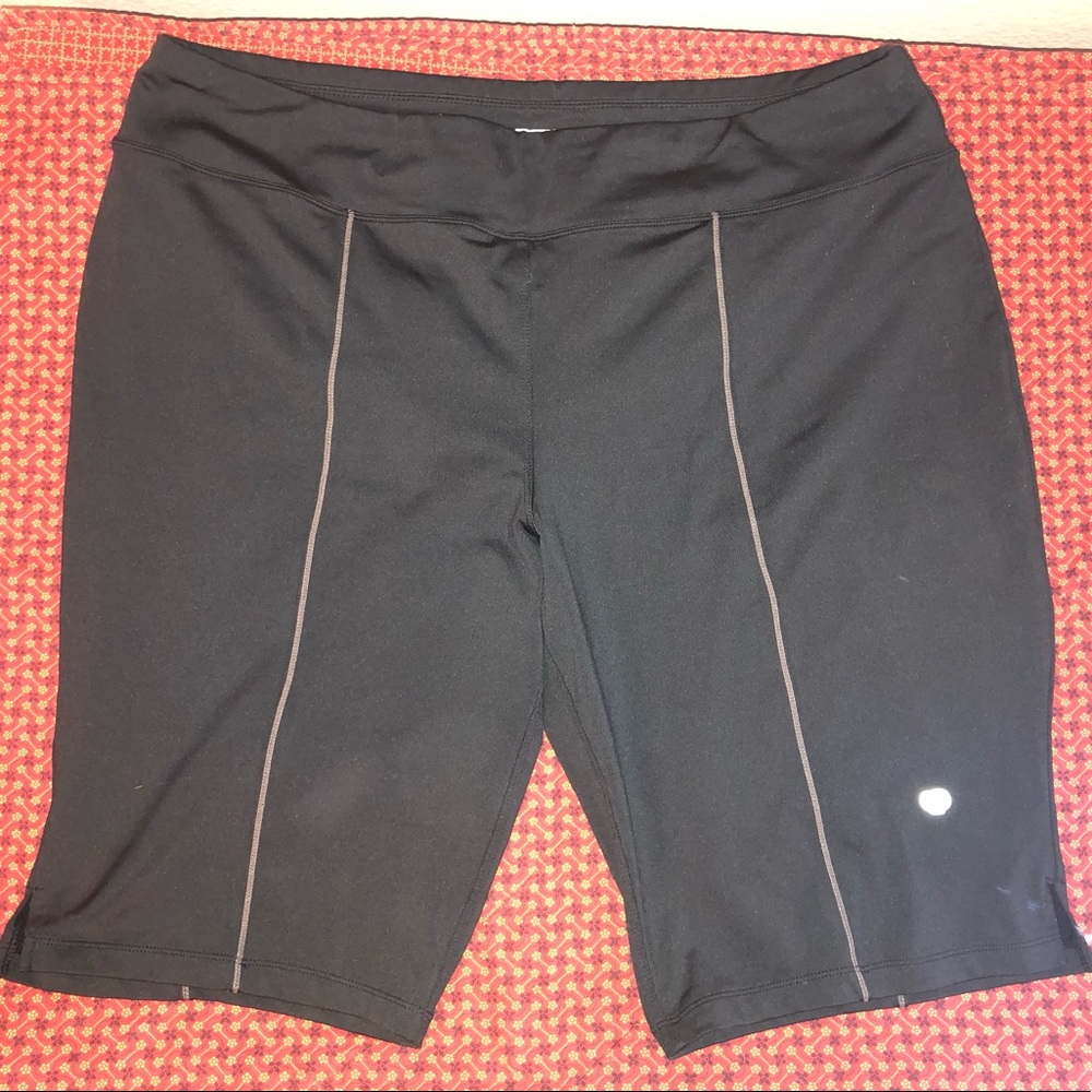 Pearl Izumi padded bike shorts